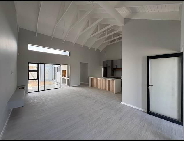 3 BEDROOM HOUSE FOR SALE IN SANDOWN